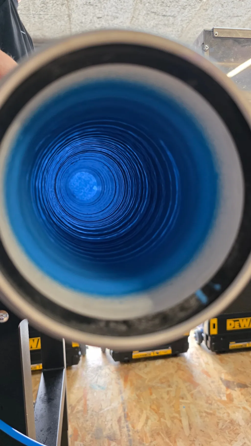 BSE result – pipe rehabilitated with epoxy coating